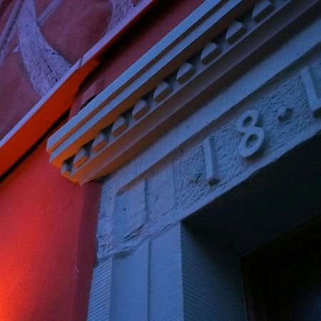 Rotes Ross Marktbergel Kültér fotó